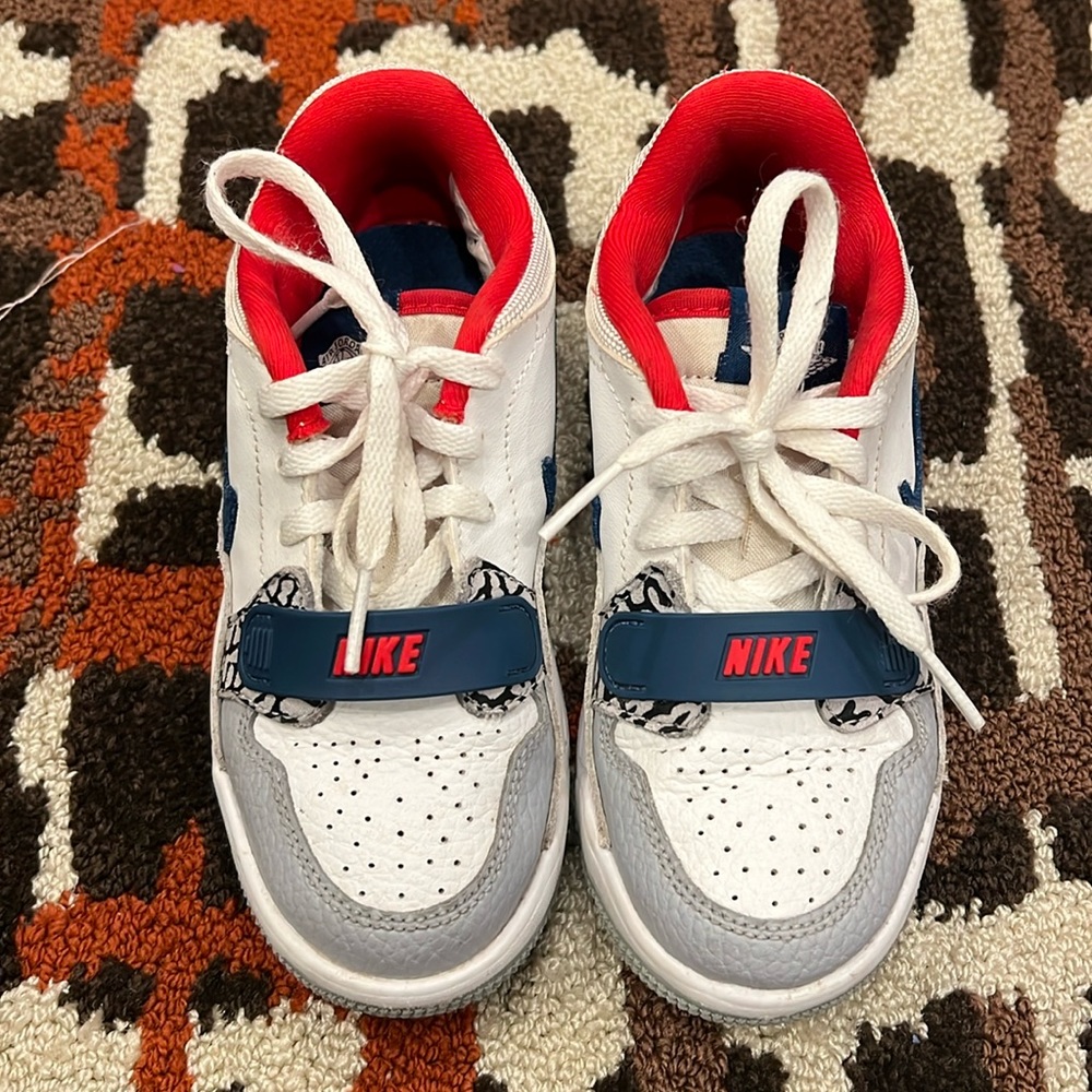 Red, white and Blue unisex air Jordan! Good condition